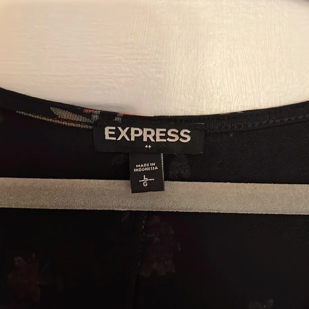 Spring Mini - Picture 3 of 6